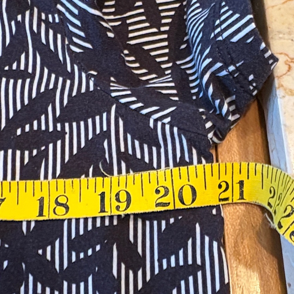 Lands' End Monochrome Striped Tee - Picture 7 of 12